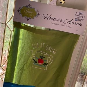 Hostess apron by Soho Boutique